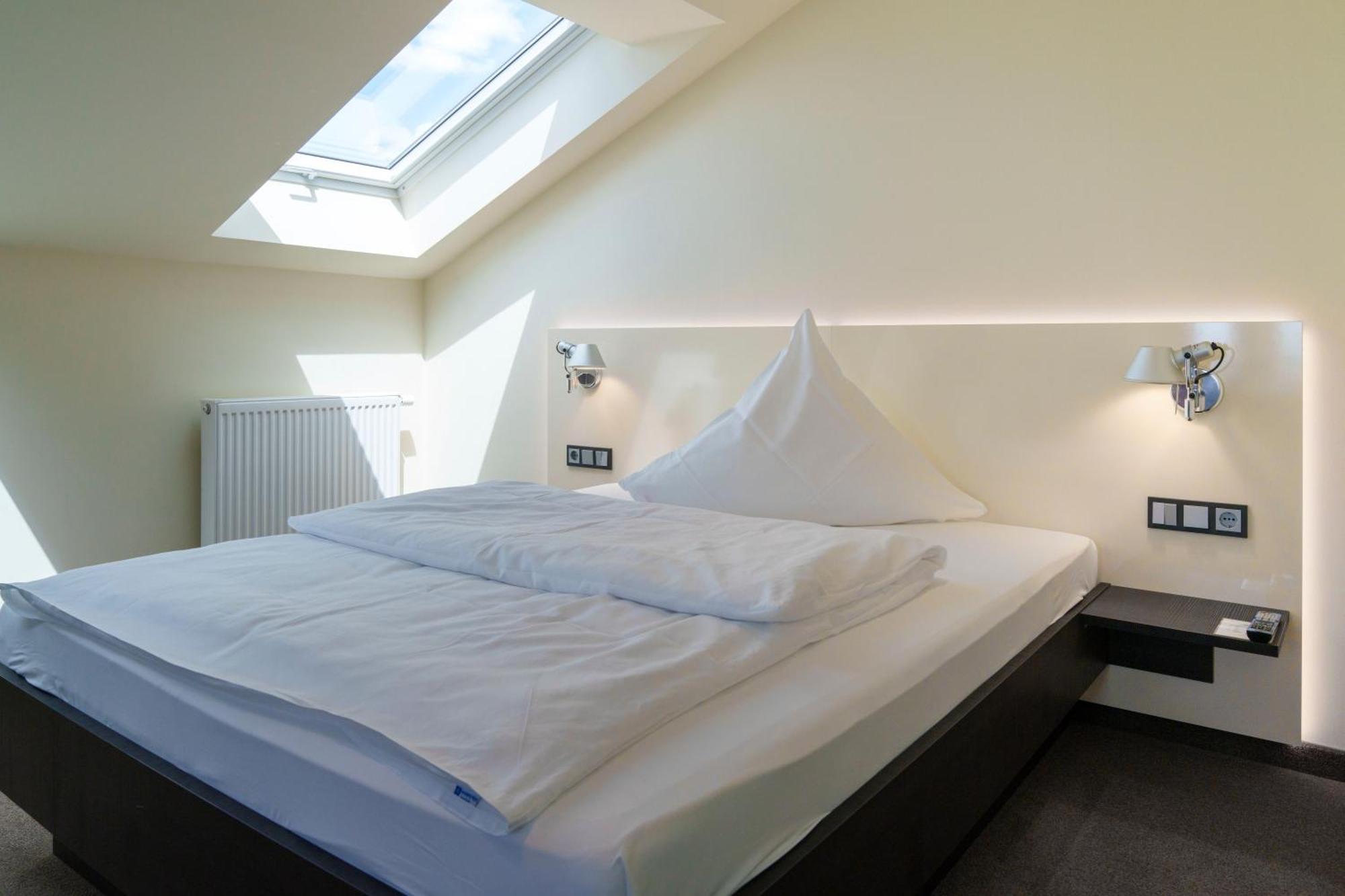 Hotel Am Berg Esslingen Esslingen am Neckar Zewnętrze zdjęcie
